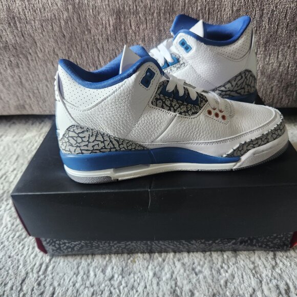 Air Jordan 3 Retro - Picture 7 of 7